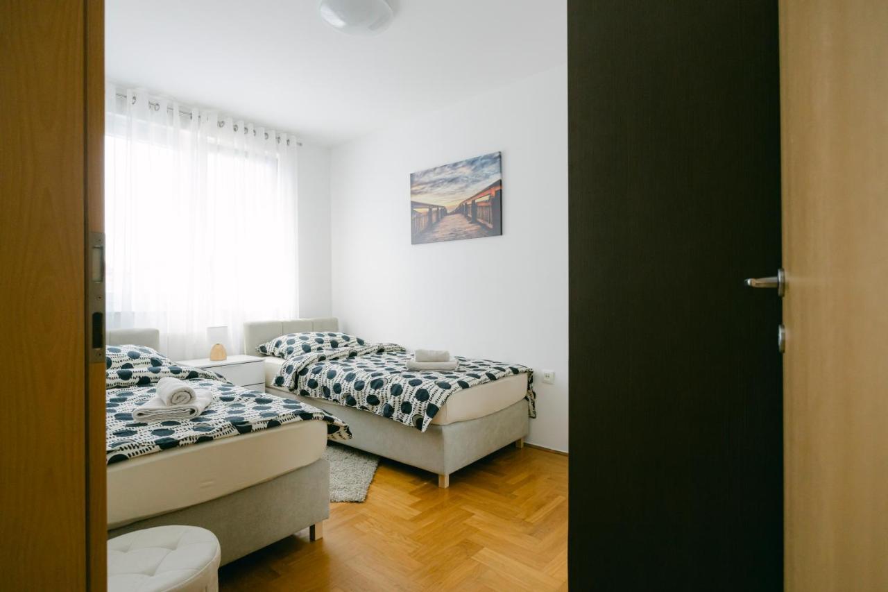 Ladenta Apartman*** Zagreb Exterior foto
