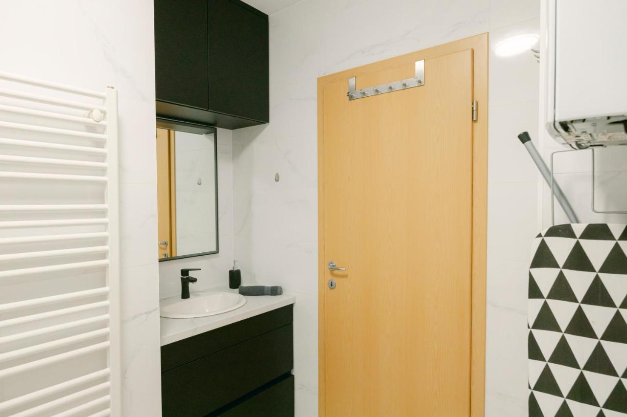 Ladenta Apartman*** Zagreb Exterior foto